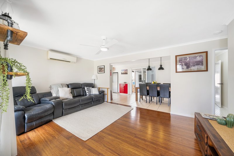 Photo - 1 Millford Court, Kippa-Ring QLD 4021 - Image 11