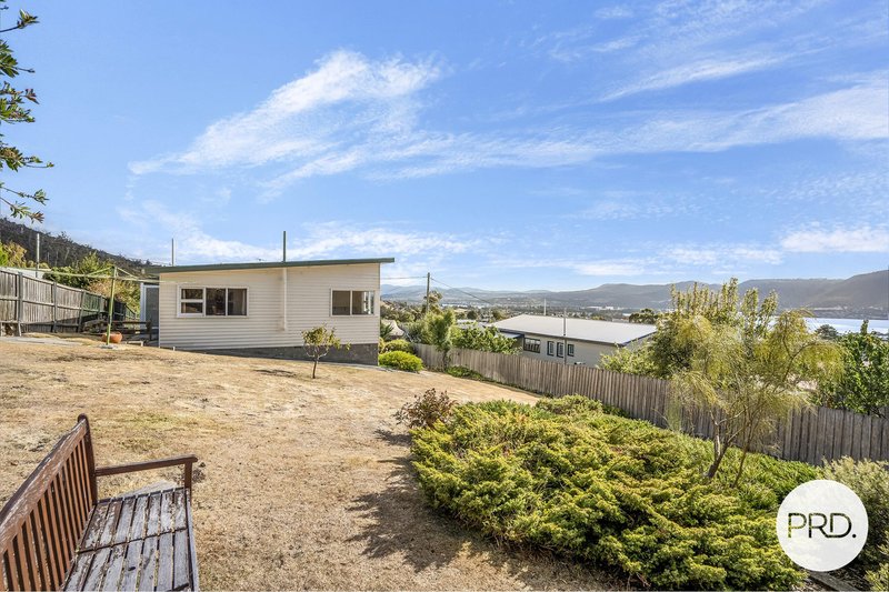 Photo - 1 Mimosa Court, Berriedale TAS 7011 - Image 22