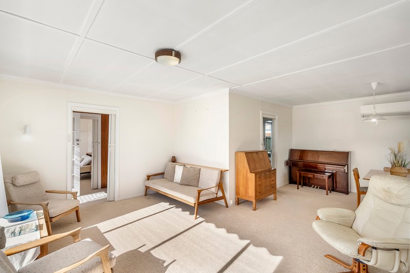 Photo - 1 Mimosa Court, Berriedale TAS 7011 - Image 8