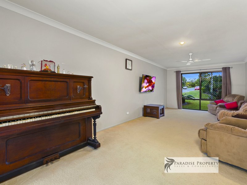 Photo - 1 Mimosa St , Parkinson QLD 4115 - Image 3