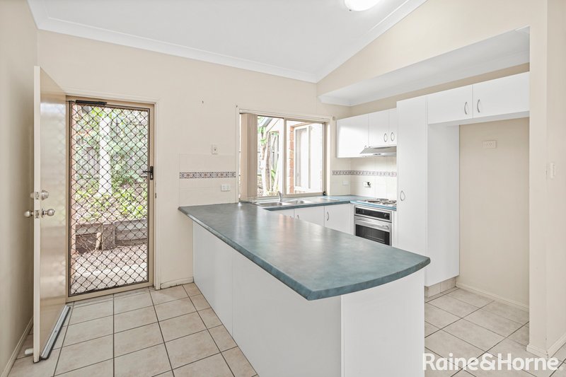 Photo - 1 Mino Street, Springfield QLD 4300 - Image 4