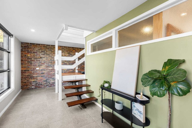 Photo - 1 Miros Drive, Howrah TAS 7018 - Image 3