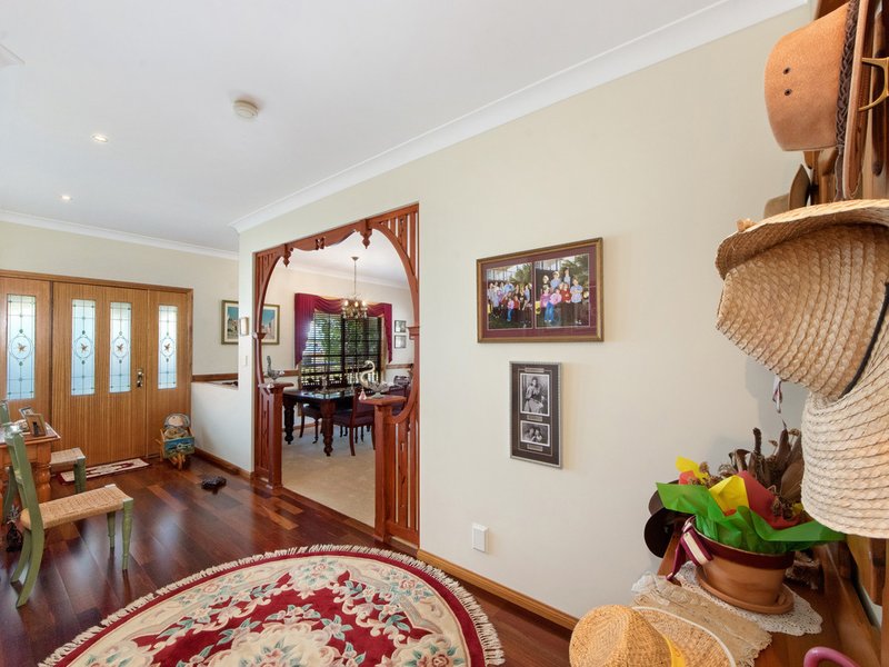 Photo - 1 Mitaro Rise, Pacific Pines QLD 4211 - Image 7