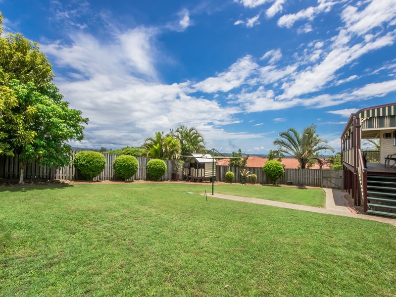 Photo - 1 Mitaro Rise, Pacific Pines QLD 4211 - Image 19