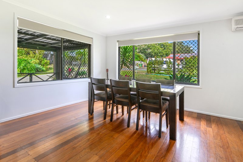 Photo - 1 Mitchell Avenue, Molendinar QLD 4214 - Image 5