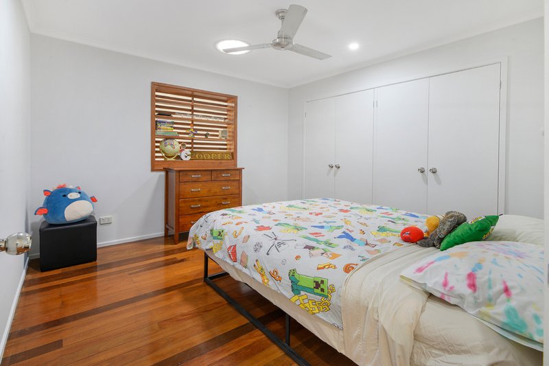 Photo - 1 Mitchell Avenue, Molendinar QLD 4214 - Image 13