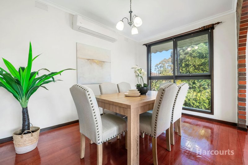 Photo - 1 Monaro Court, Vermont South VIC 3133 - Image 11