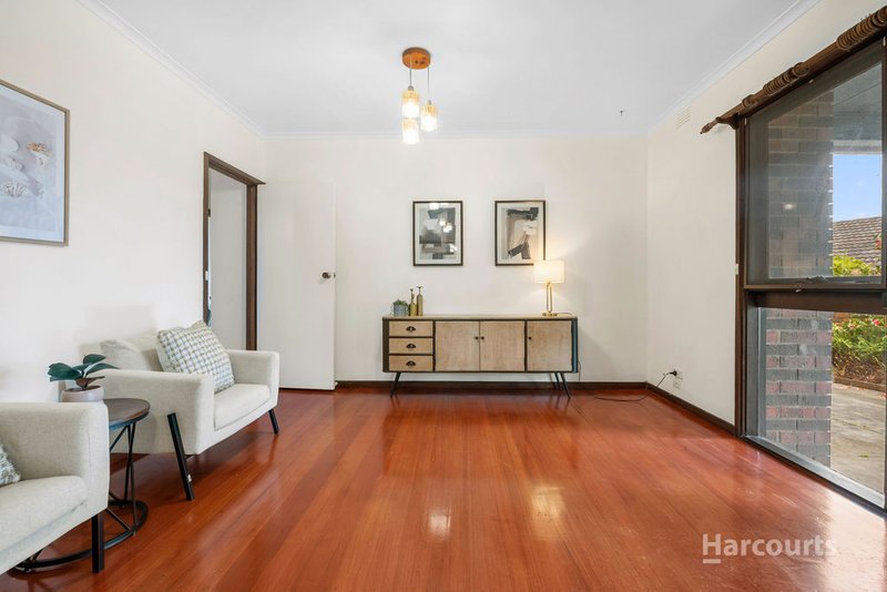 Photo - 1 Monaro Court, Vermont South VIC 3133 - Image 12