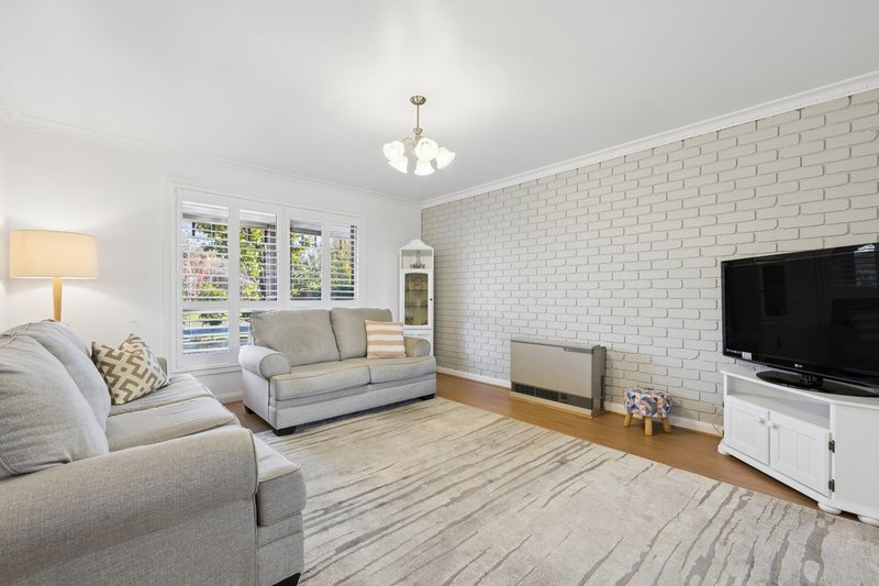 Photo - 1 Montpellier Drive, Werribee VIC 3030 - Image 3