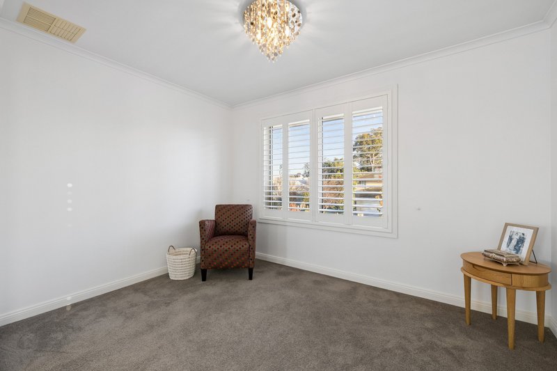 Photo - 1 Montpellier Drive, Werribee VIC 3030 - Image 15