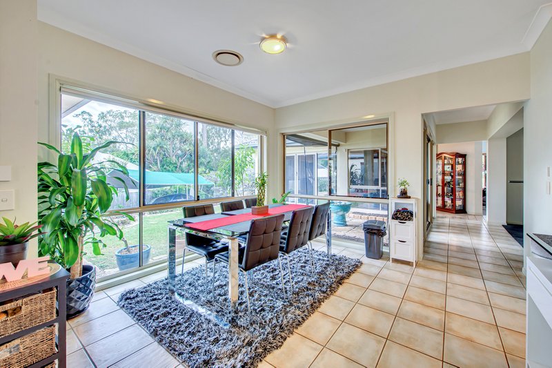 Photo - 1 Montserrat Place, Forest Lake QLD 4078 - Image 7