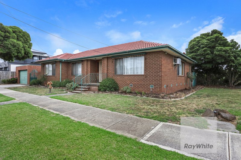 1 Mooar Court, Gladstone Park VIC 3043