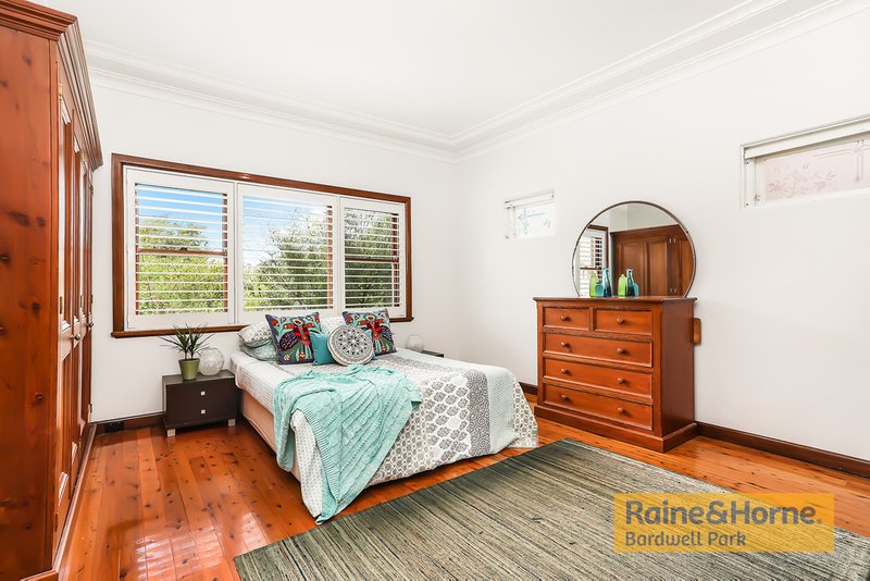 Photo - 1 Moore Street, Bardwell Park NSW 2207 - Image 8