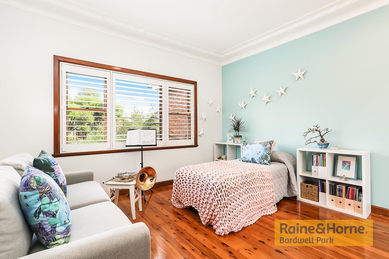 Photo - 1 Moore Street, Bardwell Park NSW 2207 - Image 10