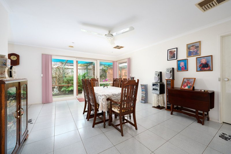 Photo - 1 Moralla Court, Chelsea Heights VIC 3196 - Image 4