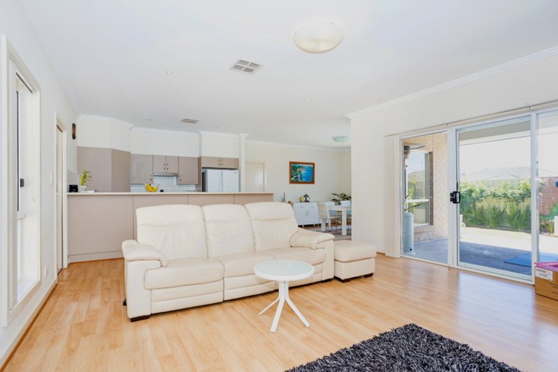 Photo - 1 Moreland Avenue, Mitchell Park SA 5043 - Image 6