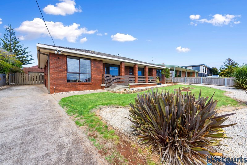 Photo - 1 Morgan Court, Devonport TAS 7310 - Image 13