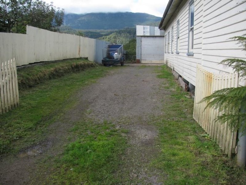 Photo - 1 Morrisby Street, Rosebery TAS 7470 - Image 18