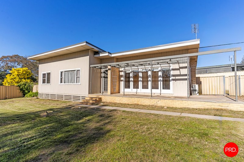 Photo - 1 Morrison Street, Kangaroo Flat VIC 3555 - Image 1