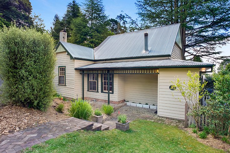 1 Mount Street, Leura NSW 2780