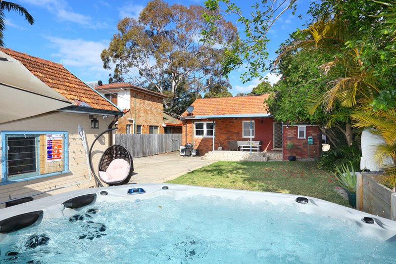 Photo - 1 Mountbatten Street, Oatley NSW 2223 - Image 3