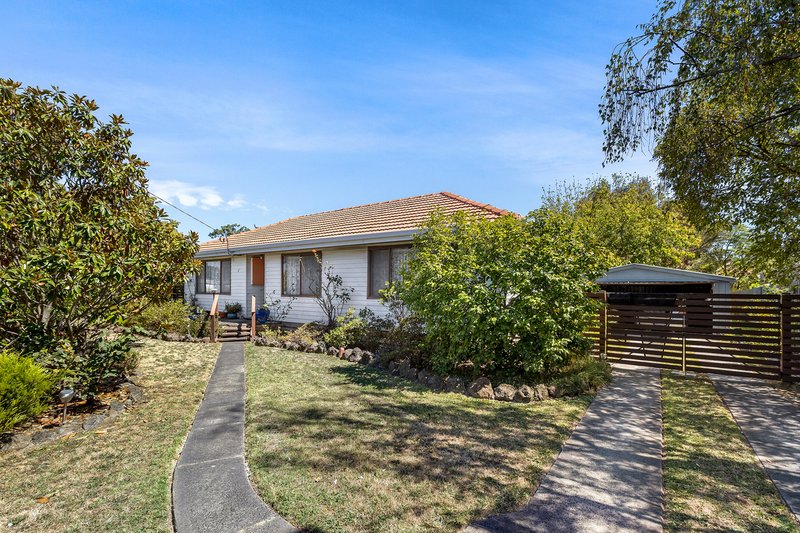 1 Mountfield Road, Mitcham VIC 3132