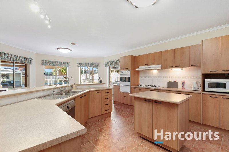 Photo - 1 Mudo Court, Rowville VIC 3178 - Image 3