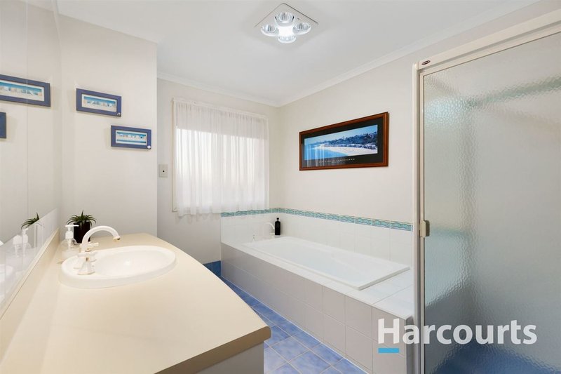 Photo - 1 Mudo Court, Rowville VIC 3178 - Image 11