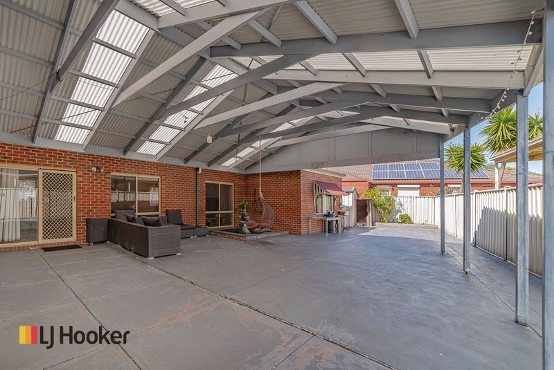 Photo - 1 Mulberry Pass, Craigieburn VIC 3064 - Image 16