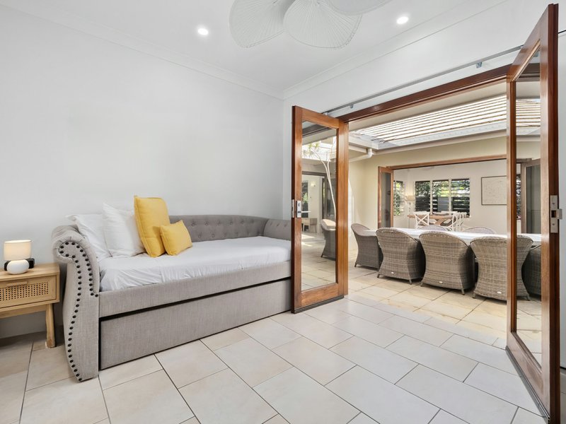 Photo - 1 Muller Street, Palm Cove QLD 4879 - Image 11