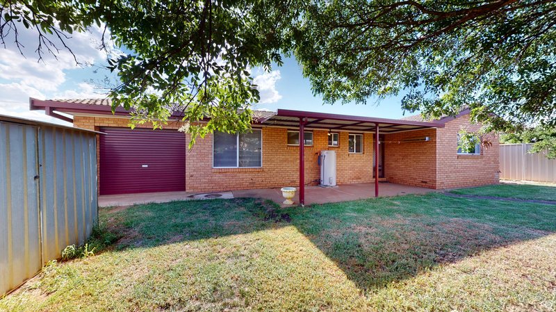 Photo - 1 Mumford Crescent, Dubbo NSW 2830 - Image 11