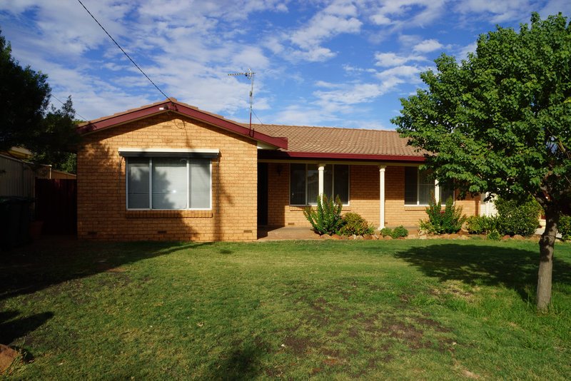 1 Mumford Crescent, Dubbo NSW 2830