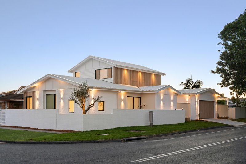 Photo - 1 Murray Street, Booker Bay NSW 2257 - Image 1