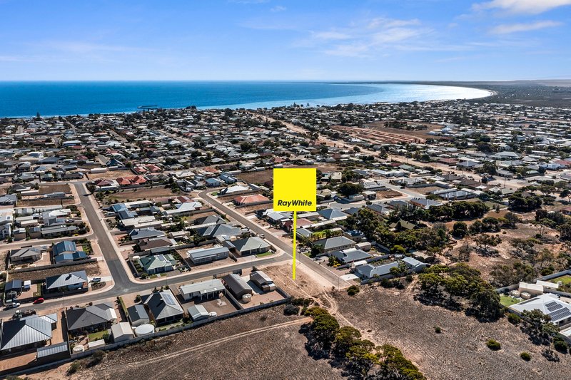 1 Murrin Street, Moonta Bay SA 5558