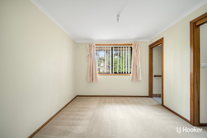 Photo - 1 Napper Place, Charnwood ACT 2615 - Image 7