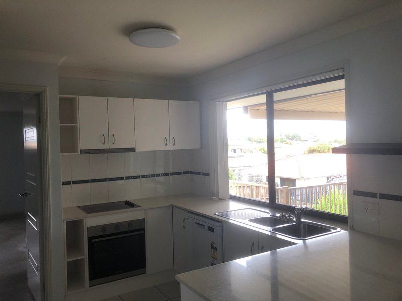 Photo - 1 Natasha Street, Ormeau QLD 4208 - Image 5