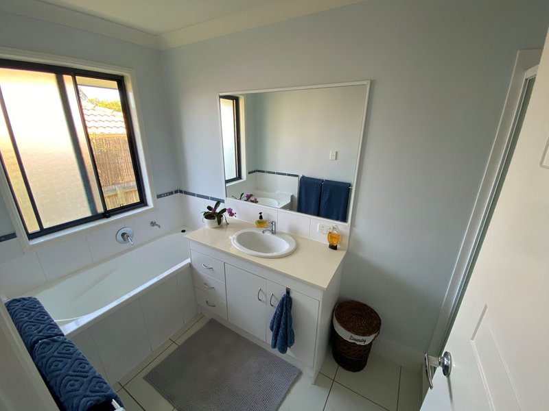 Photo - 1 Natasha Street, Ormeau QLD 4208 - Image 10
