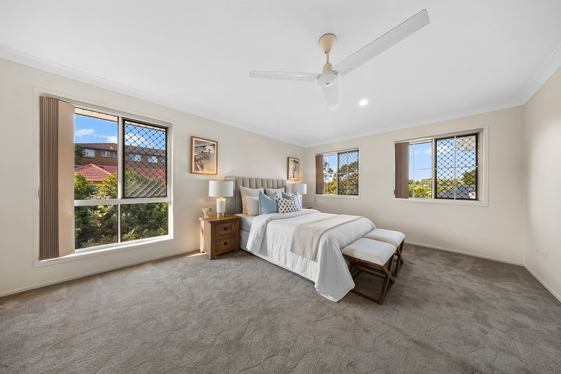 Photo - 1 Nelson Place, Newmarket QLD 4051 - Image 4