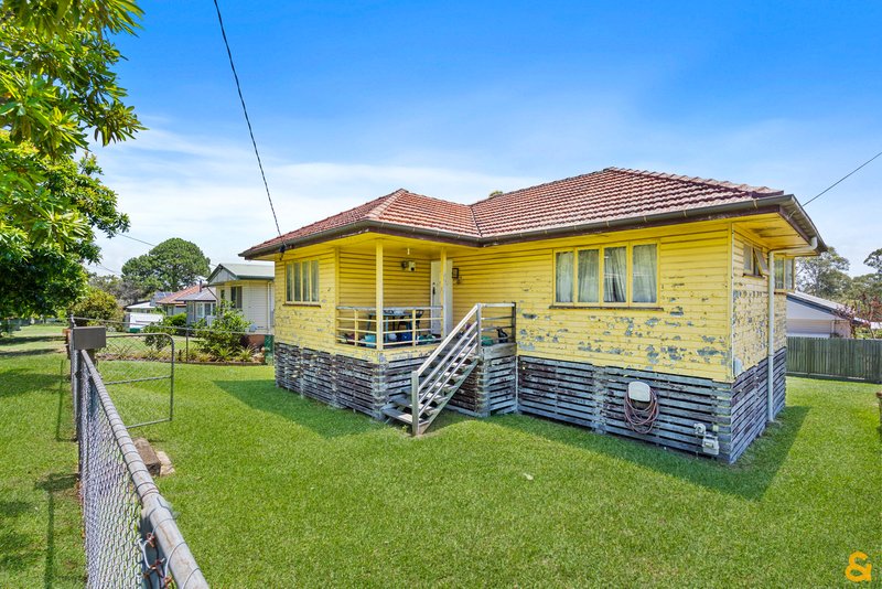 Photo - 1 Nevis Street, Manly West QLD 4179 - Image 2