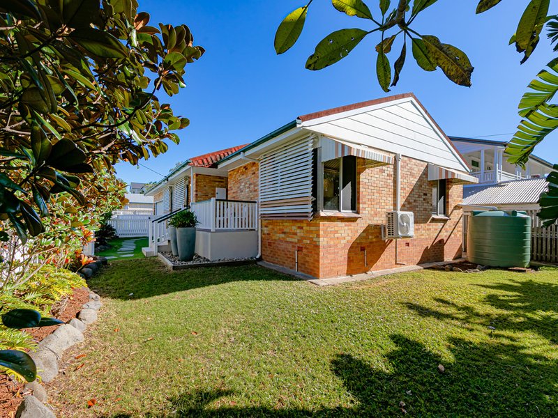 Photo - 1 Newbery Street, Newmarket QLD 4051 - Image 16
