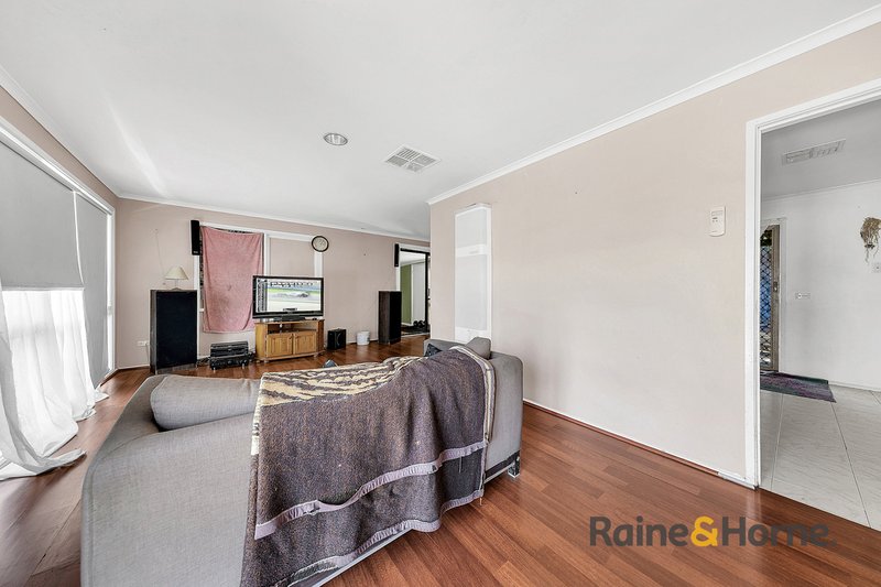 Photo - 1 Newhaven Road, Craigieburn VIC 3064 - Image 14