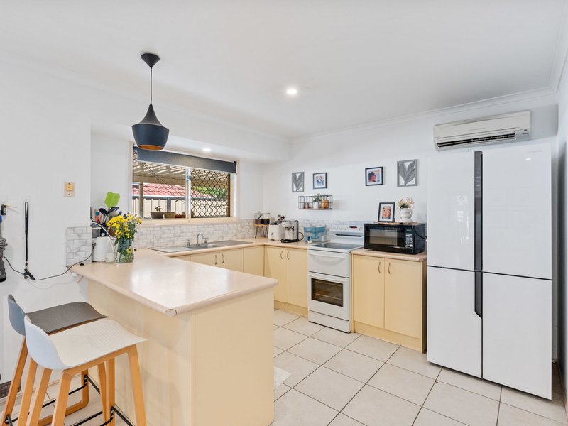 Photo - 1 Newton Place, Wacol QLD 4076 - Image 3