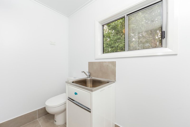 Photo - 1 Nioka Avenue, Malua Bay NSW 2536 - Image 18