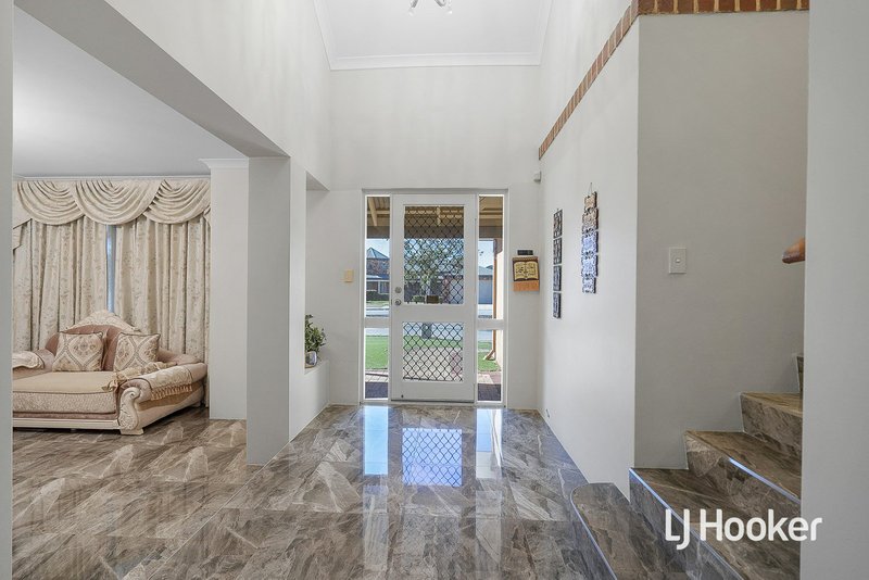 Photo - 1 Nolan Avenue, Southern River WA 6110 - Image 2