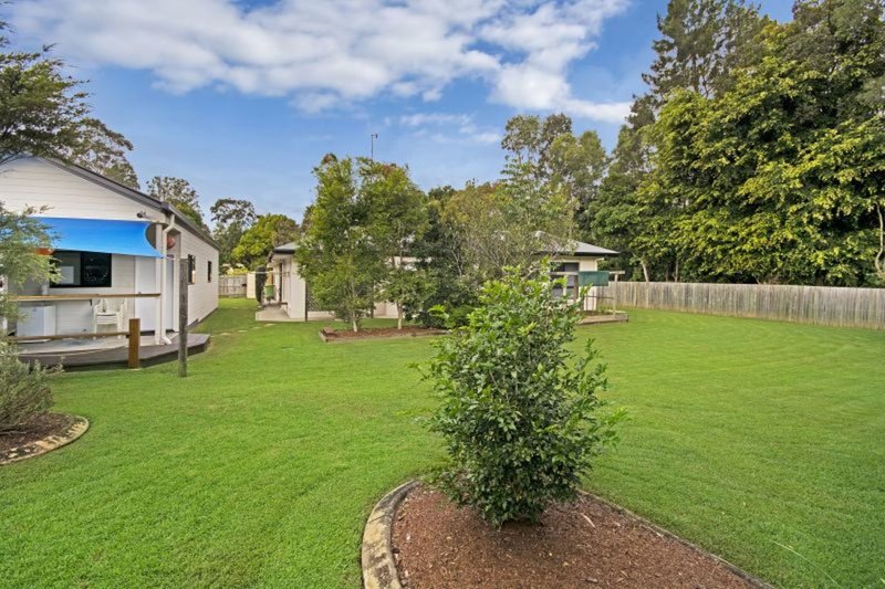 Photo - 1 Noosa Banks Drive, Tewantin QLD 4565 - Image 11