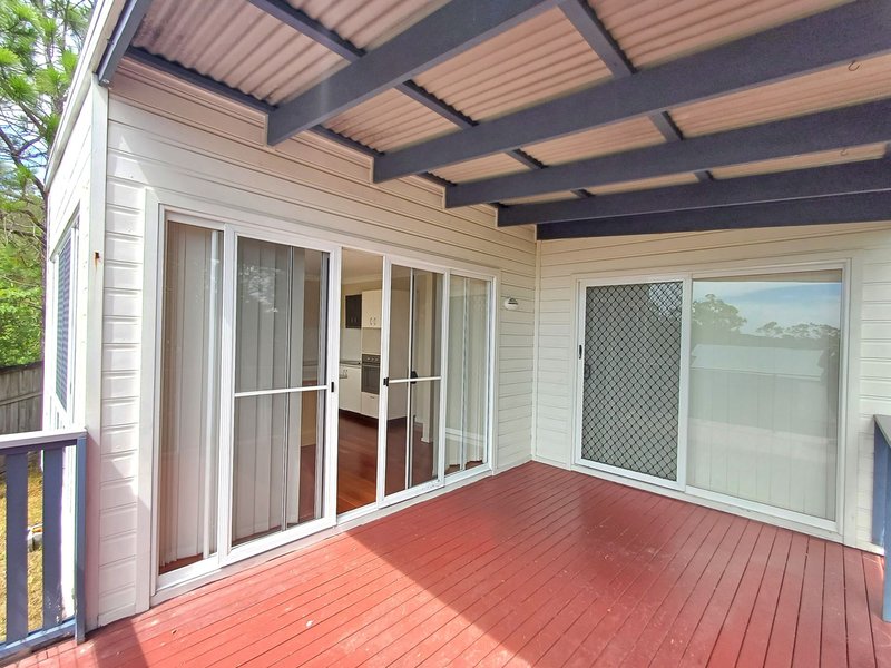 Photo - 1 Norfolk Drive, Pacific Pines QLD 4211 - Image 8