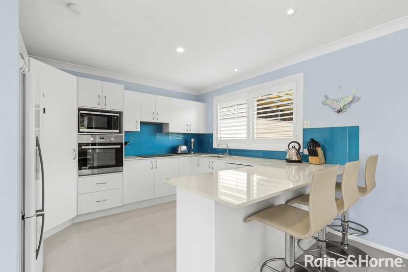 Photo - 1 North East Place, Mollymook Beach NSW 2539 - Image 7