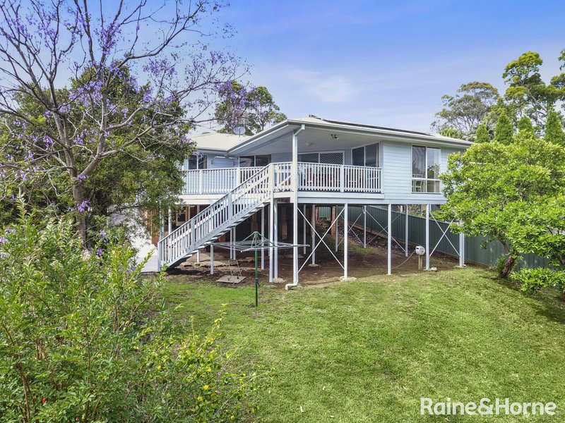 Photo - 1 North East Place, Mollymook Beach NSW 2539 - Image 14