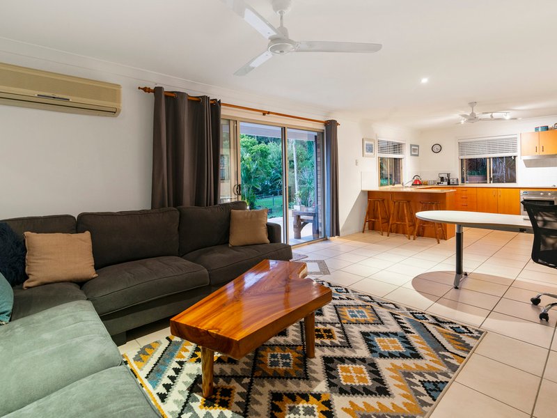 Photo - 1 Northbow Court, Tallebudgera QLD 4228 - Image 10