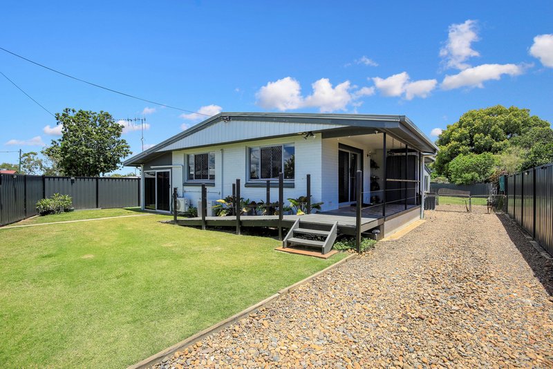 Photo - 1 Nott Street, Walkervale QLD 4670 - Image 3